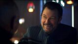 Jonathan frakes celebra la romanza di riker e troi ricreata in star trek starfleet academy