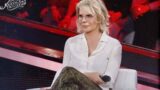 Amici anticipazioni domenica 8 febbraio: giudici, sfide, eliminazioni e maglie soppresse