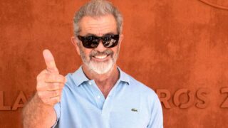 Mel gibson film bellico epico vietato ai minori con battaglie brutali sta per lasciare lo streaming