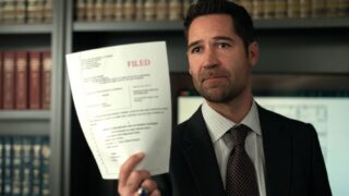 Manuel garcia-rulfo da the lincoln lawyer a jurassic world rebirth