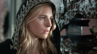Netflix 16 puntate di una mystery box sci fi non è facile da bingeare scopri perché