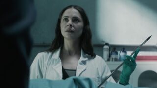 The mortuary assistant spiegazione della fine: confronto tra film e gioco originale