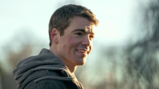 Agente notturno autore  libro netflix conquista il thriller di spionaggio perfetto