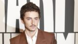 Timothée chalamet visto con vartolomei alimenta voci su tradimento