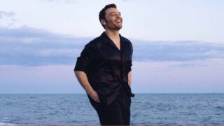 Tiziano Ferro ospite a sanremo 2026 prima serata scopri gli indizi lasciati dal cantautore