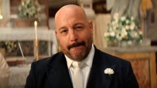 Kevin james primo rom-com in 21 anni debutta con punteggio stellare su rotten tomatoes