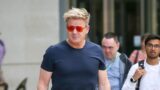 Gordon ramsay difende david e victoria beckham durante una disputa familiare con brooklyn