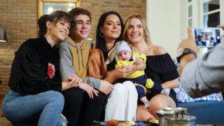 Soap di canale 5 conquistano la domenica pomeriggio