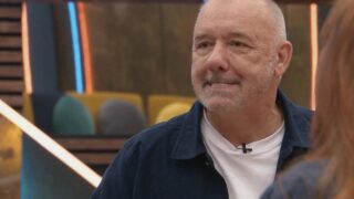 Bob mortimer rivela la sua più grande minaccia per la stagione 2 di last one laughing