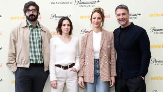 Marco castaldi e amici comuni raccontano amore senza giudicare e ridere salva la vita