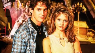David Boreanaz e Sarah Michelle Gellar omaggiano Buffy con Nicholas Brendon