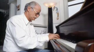 Addio a gino paoli, il cantautore morto a 91 anni: carriera, vita privata e cause del decesso