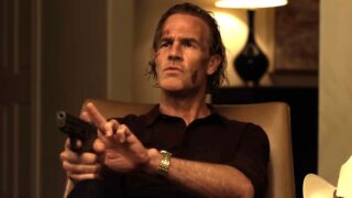 The gates recensione: la brutta notte di mason gooding e james van der beek è estremamente noiosa