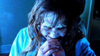 The exorcist di mike flanagan prime foto dal set svelano il ruolo di scarlett johansson nel  horror di blumhouse