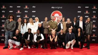 Pechino express torna verso estremo oriente con dieci coppie e tre inviati in viaggio tra indonesia e giappone