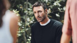 Don matteo 15 domina gli ascolti auditel del 12 marzo 2026 mentre forbidden fruit resta indietro
