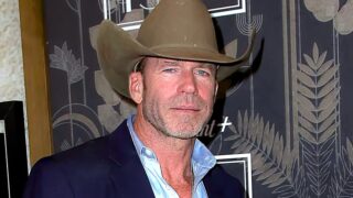 La prima serie western di taylor sheridan è completamente diversa dal franchise di yellowstone