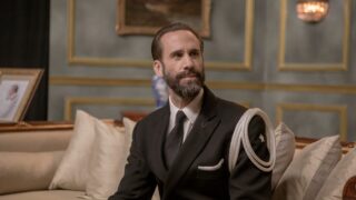 Hulu serie sci-fi divisiva 83% di approvazione è migliore del famoso libro distopico