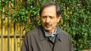 Un posto al sole, anticipazioni dal 27 al 30 aprile 2026: Maurizio prova a riallacciare con Manuela e Micaela