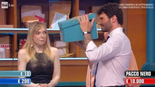 Quanto hanno vinto ad Affari Tuoi stasera 30 aprile 2026: cifra e dettagli della puntata