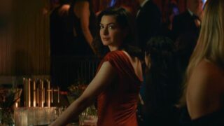 Verità: anne hathaway e dakota johnson nel thriller psicologico, ecco il trailer di verity