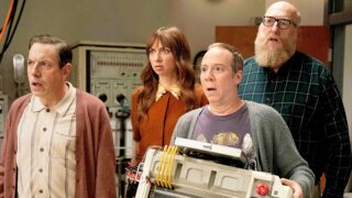 The Big Bang Theory sequel e prime immagini in stile sci-fi: Stuart cerca di salvare l’universo