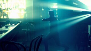 Daredevil: born again stagione 2, chi è il watcher nel multiverso e il cameo spiegato