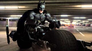Batmobile redesign ufficiale dc dopo 18 anni da the dark knight