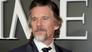 Ethan Hawke serie batman in 3 parti: cast DC tra i migliori, ecco chi c’è