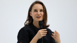 Natalie Portman western violento e duro flop ora top in streaming globale