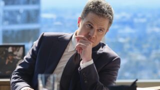 Stephen amell reboot fox riprende le riprese della serie anni 90 dopo lo stop della produzione