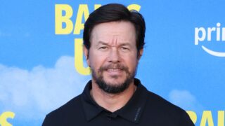Prime video film con mark wahlberg: debutto con basso punteggio su rotten tomatoes