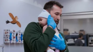 The Pitt 3, iniziano le riprese: ritorno di molti personaggi anticipato da uno degli autori