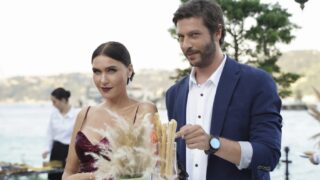 Forbidden Fruit si ferma in prime time, arriva Montmartre su Canale 5