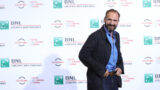 Ralph Fiennes Colin Farrell e Wagner Moura in Art, film satirico di Fernando Meirelles