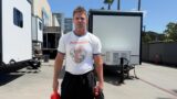 Baywatch il protagonista del reboot è il figlio di mitch buchannon