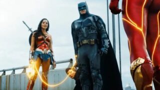 Batman e wonder woman  team-up che riscatta i cameo del film flash