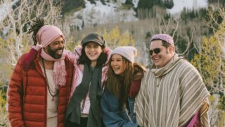 Josh Gad: rapporto tra drama e scintille nel weekend, recensione di sharp but uneven