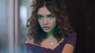 Netflix fantasy in due parti da vedere tutto in una volta: il miglior sistema di magia da non perdere