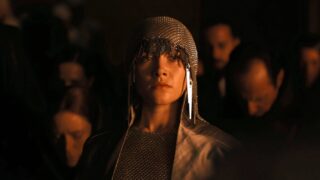 Florence pugh nel fantasy ispirato al bestseller la biblioteca di mezzanotte