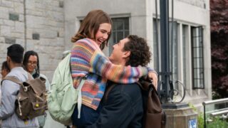 Off campus prime video adattamento: come sono cambiati i personaggi, spiegato dagli attori