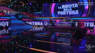 La ruota della fortuna oggi 8 maggio: quanto hanno vinto