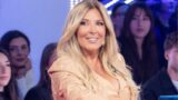 Isola dei famosi: mediaset chiude la diretta, saluta belen e punta tutto su lucarelli e il ciclone