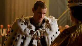 The crown 10 verità dure da scoprire riguardandolo dopo dieci anni