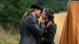 Jamie e Claire nel finale di Outlander: spiegazione e significato della scena dopo i titoli
