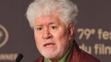 Artisti hanno il dovere morale di parlare: pedro almodóvar scuote cannes 79 con le sue parole