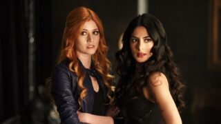 Netflix fantasy a due parti: The Magicians incontra Shadowhunters e merita il punteggio perfetto di 100% RT