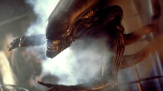 Alien introduce un  metallo immune al sangue degli xenomorfi