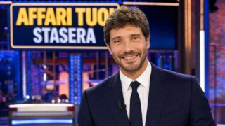 Affari Tuoi 17 giugno: Stefano De Martino in onda stasera