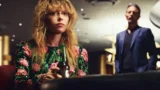 Poker face stagione 1 spiegazione del finale chi ha ucciso sterling frost e perché charlie deve fuggire ancora